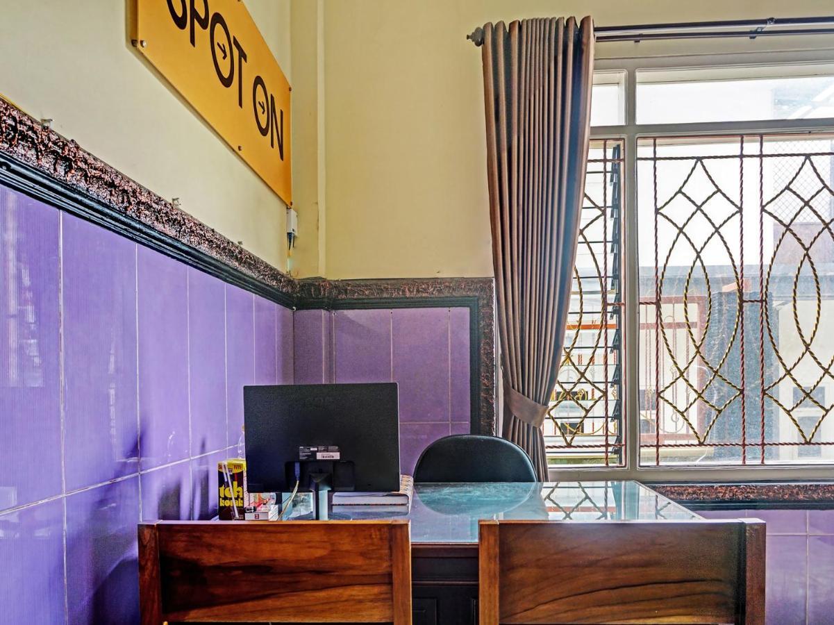 Hotel Spot On 1870 Graha Batu Mulia Zewnętrze zdjęcie