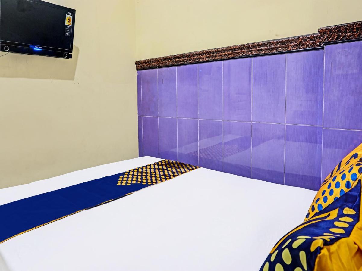 Hotel Spot On 1870 Graha Batu Mulia Zewnętrze zdjęcie